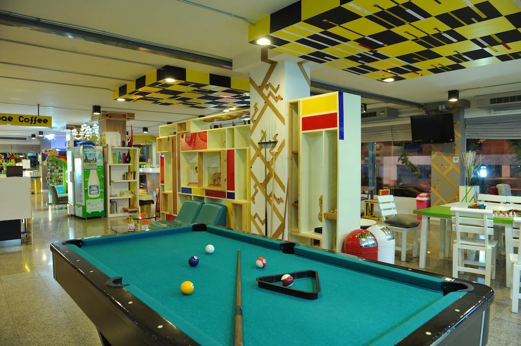 Saphaipae Hostel Бангкок Экстерьер фото