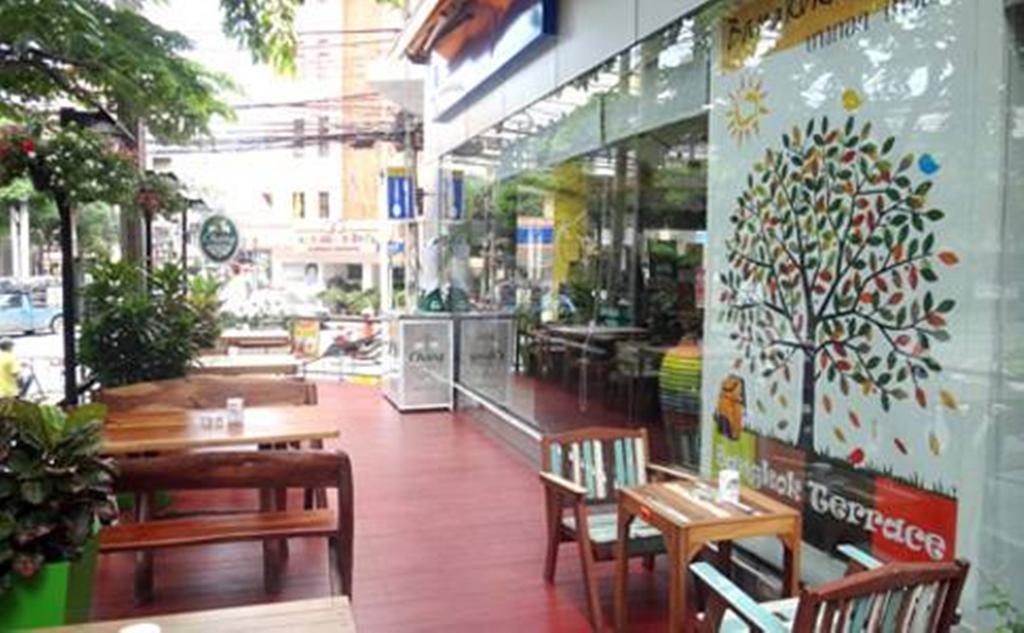 Saphaipae Hostel Бангкок Экстерьер фото